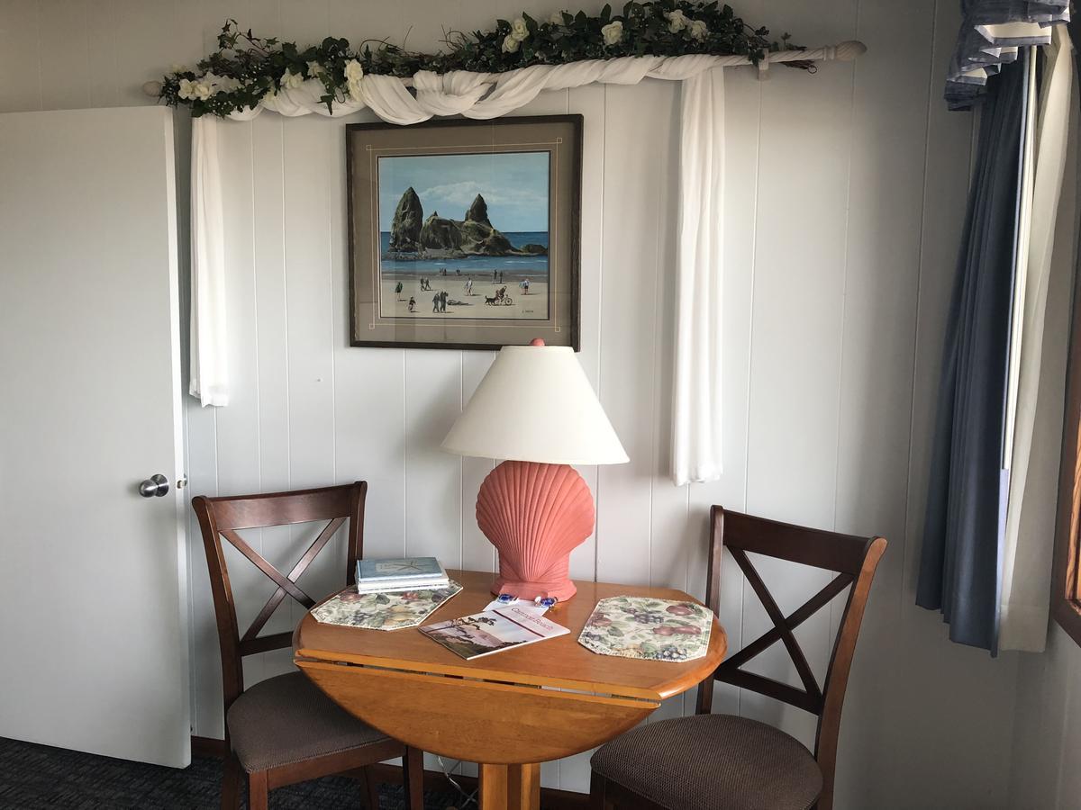 Webb'S Scenic Surf Hotell Cannon Beach Exteriör bild