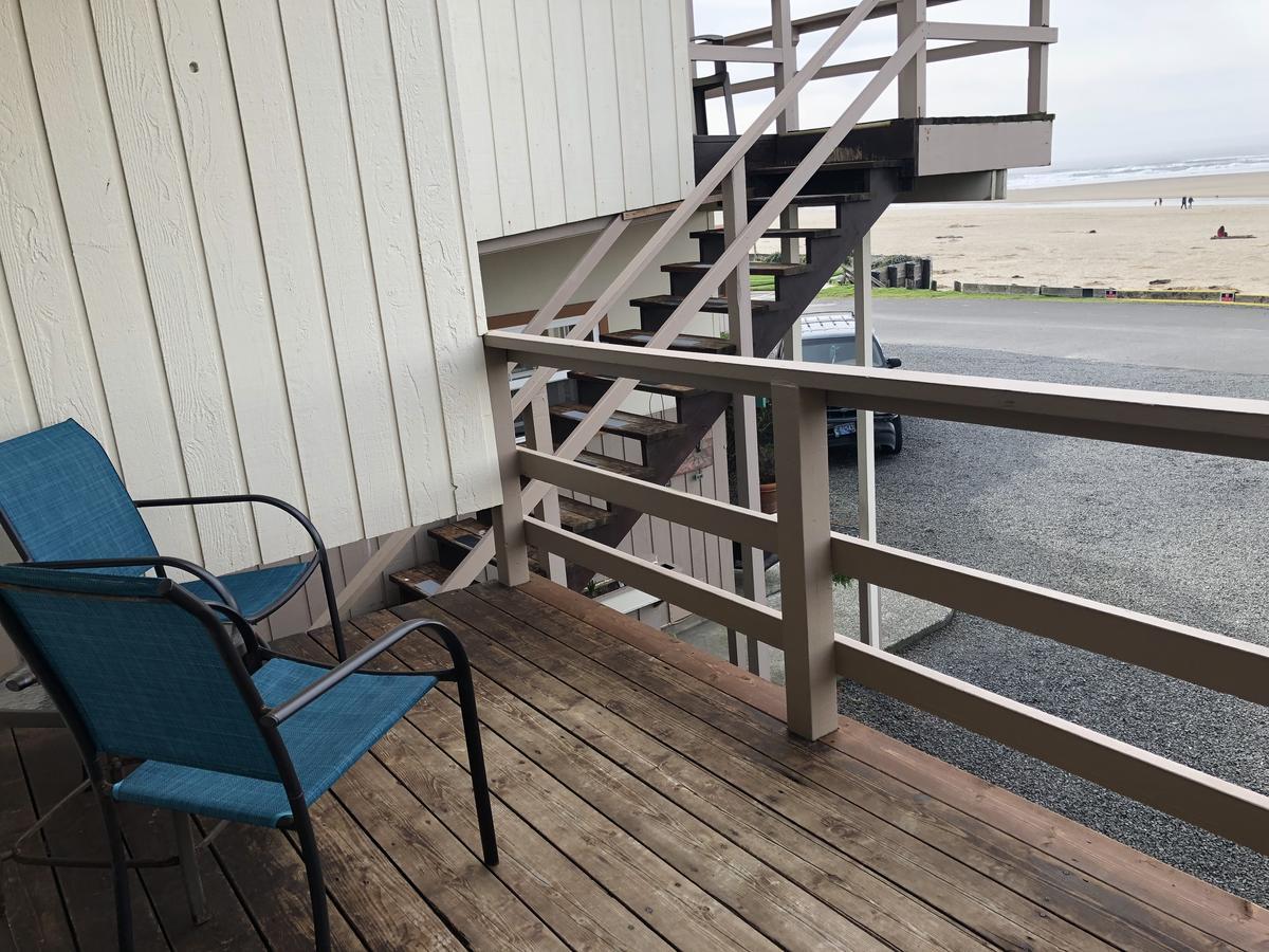 Webb'S Scenic Surf Hotell Cannon Beach Exteriör bild